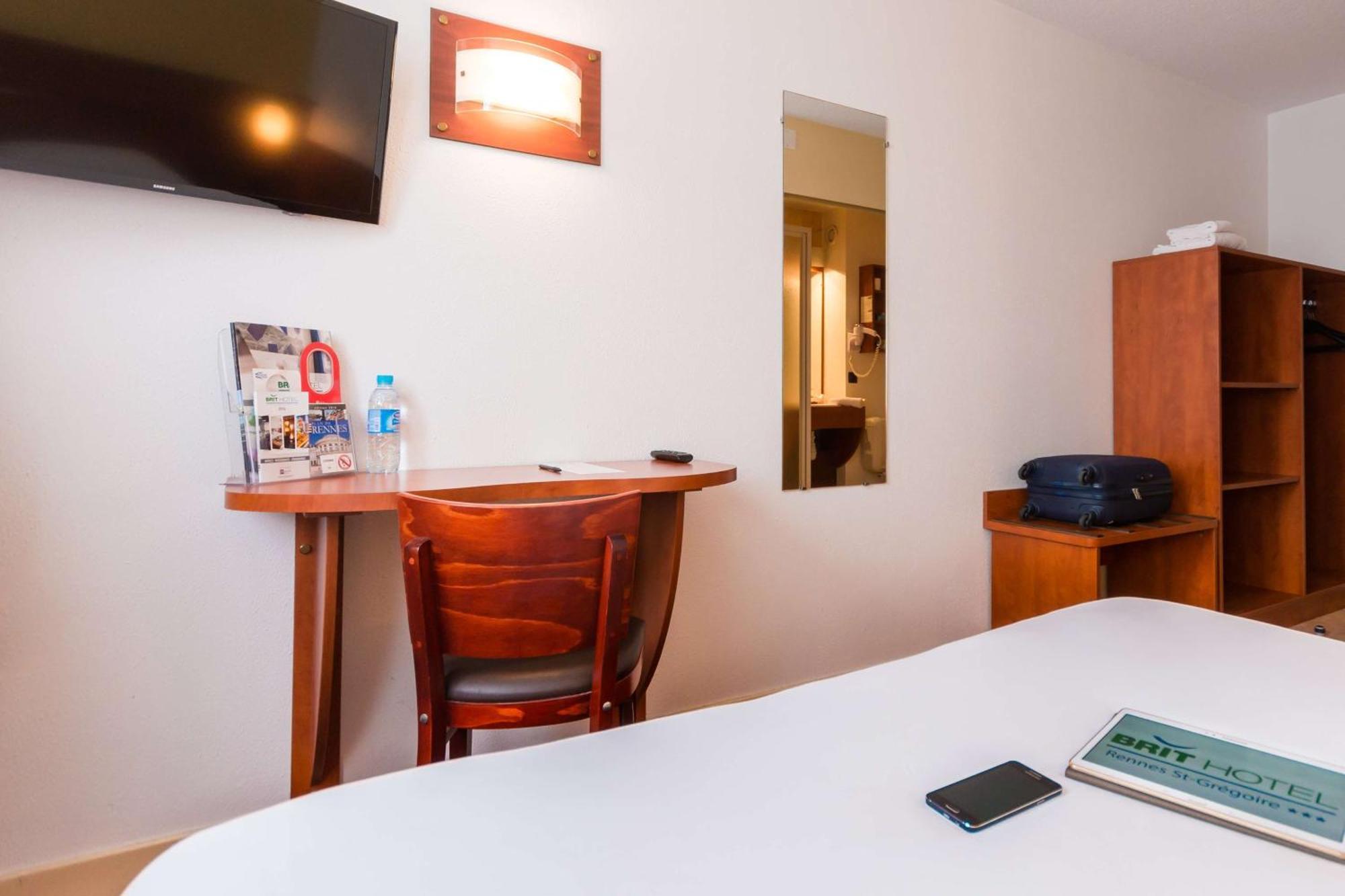 Brit Rennes St Grégoire – Le Villeneuve 3*